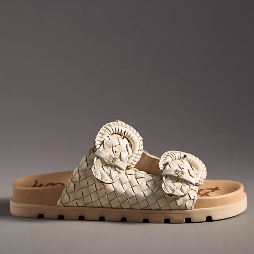Sam Edelman Tiffanie Buckle Sandal
Size 5